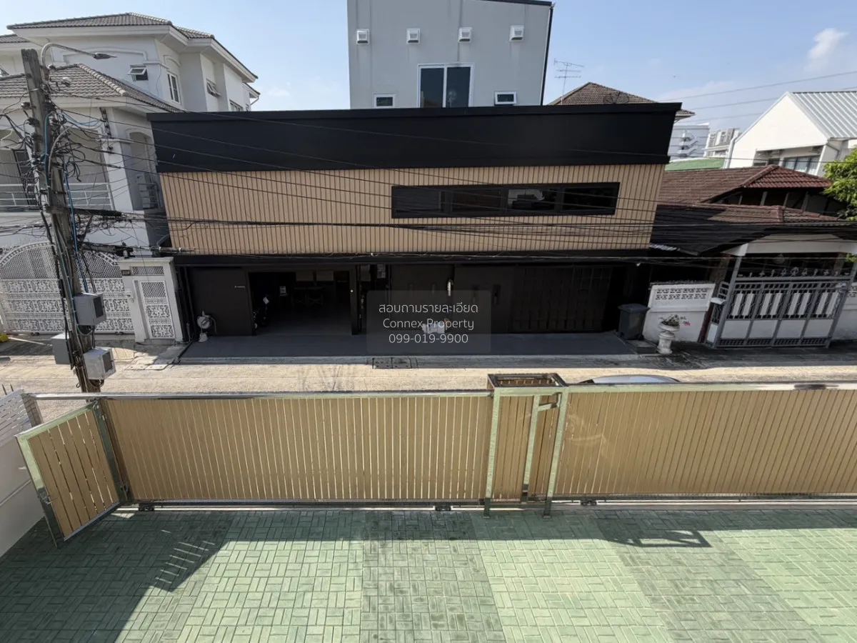 For Sale House , Ratchada Niwet , wide frontage , newly renovated
