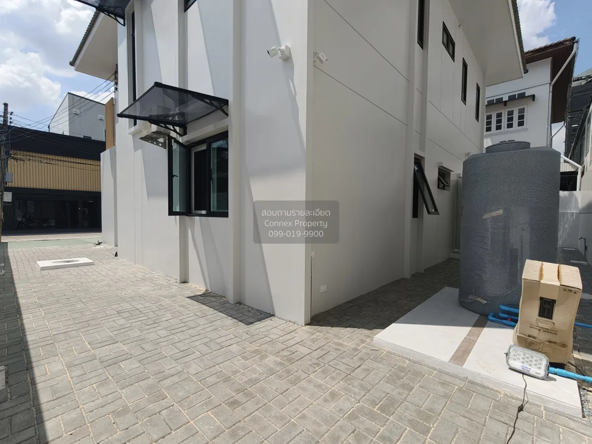 ขายบ้าน  รัชดานิเวศน์ หน้ากว้าง รีโนเวทใหม่ MRT-ห้วยขวาง สามเสนนอ