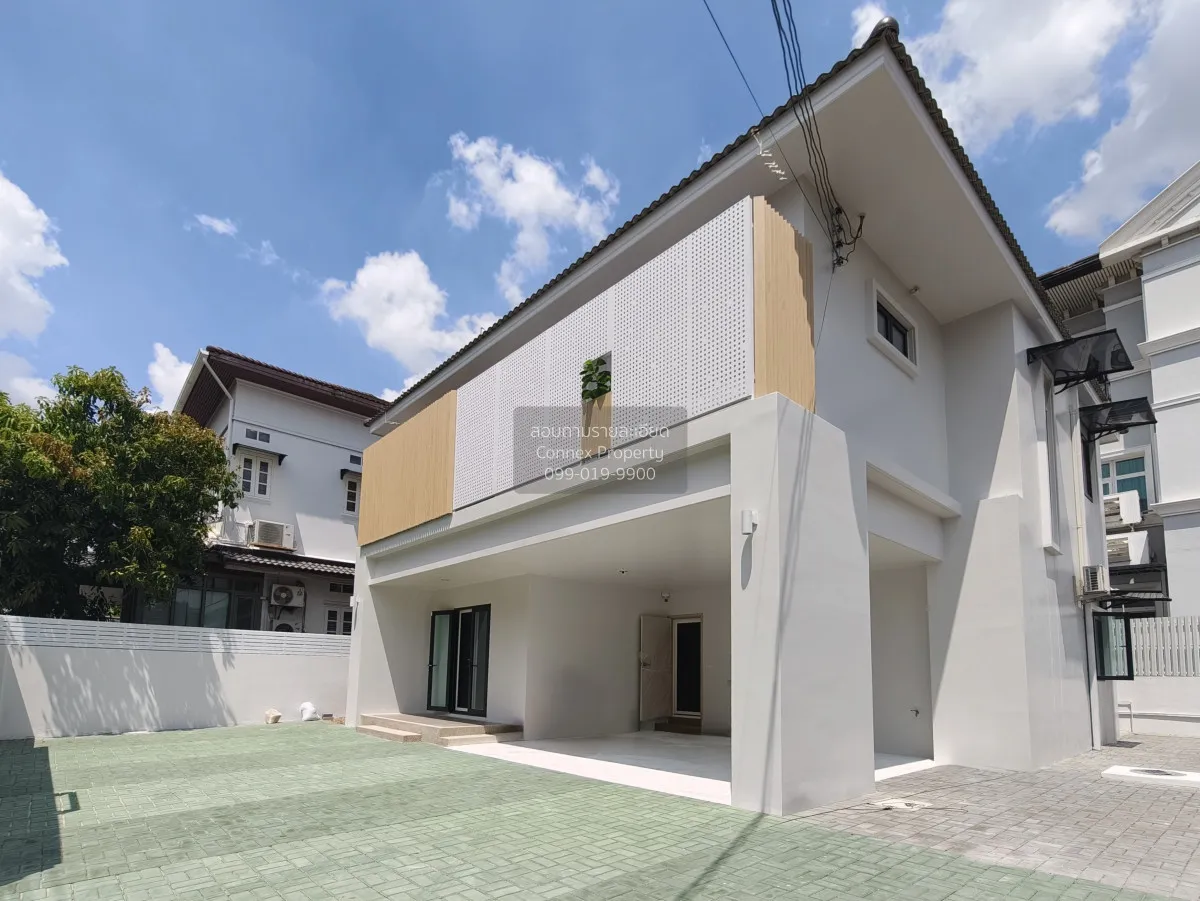 ขายบ้าน  รัชดานิเวศน์ หน้ากว้าง รีโนเวทใหม่ MRT-ห้วยขวาง สามเสนนอ