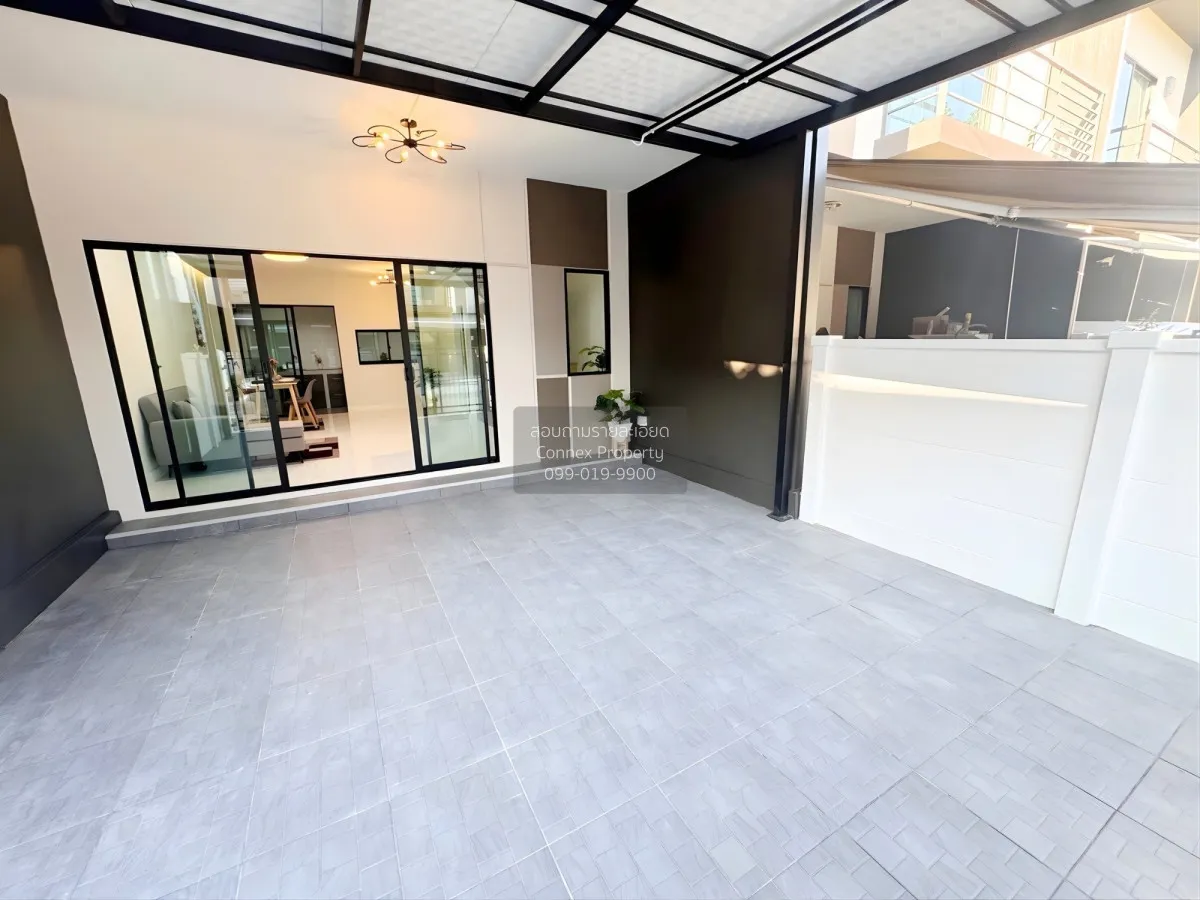 For Sale Townhouse/Townhome  , Baan Klang Muang Phahonyothin 50 , 4