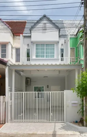 ขายทาวน์เฮ้าส์/ทาวน์โฮม  เฟิสท์โฮม วัชรพล หน้ากว้าง รีโนเวทใหม่ MRT-รามอินทรา 40 ท่าแร้ง เขต บางเขน กรุงเทพ CX-148569