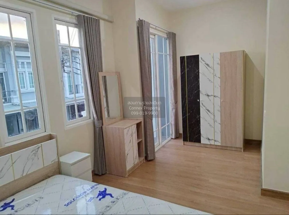 เช่าทาวน์เฮ้าส์/ทาวน์โฮม  โกลเด้น ทาวน์ สาทร BTS-วุฒากาศ บางหว้า 