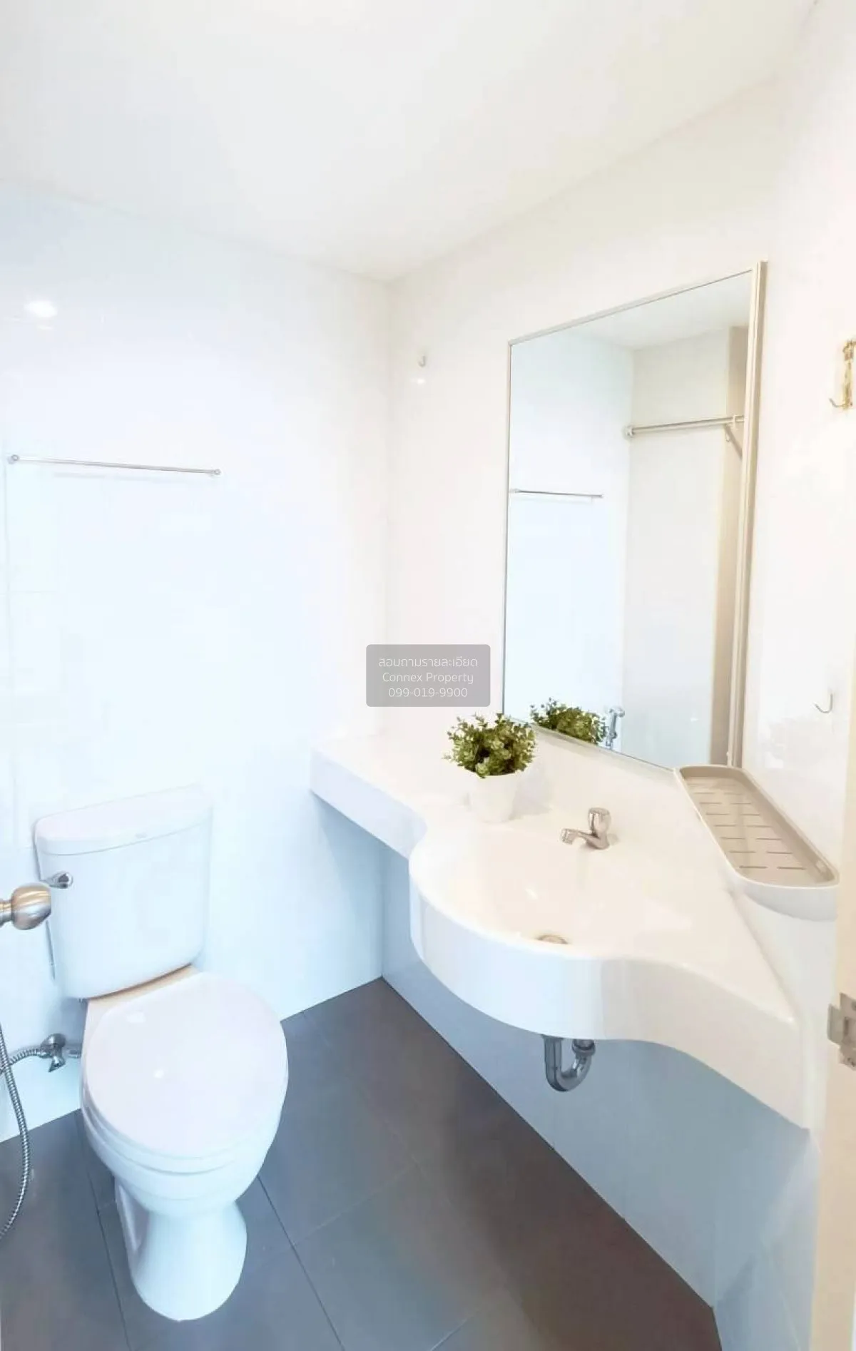 เช่าคอนโด  ลุมพินี ซีวิว จอมเทียน นาเกลือ บางละมุง ชลบุรี CX-1485