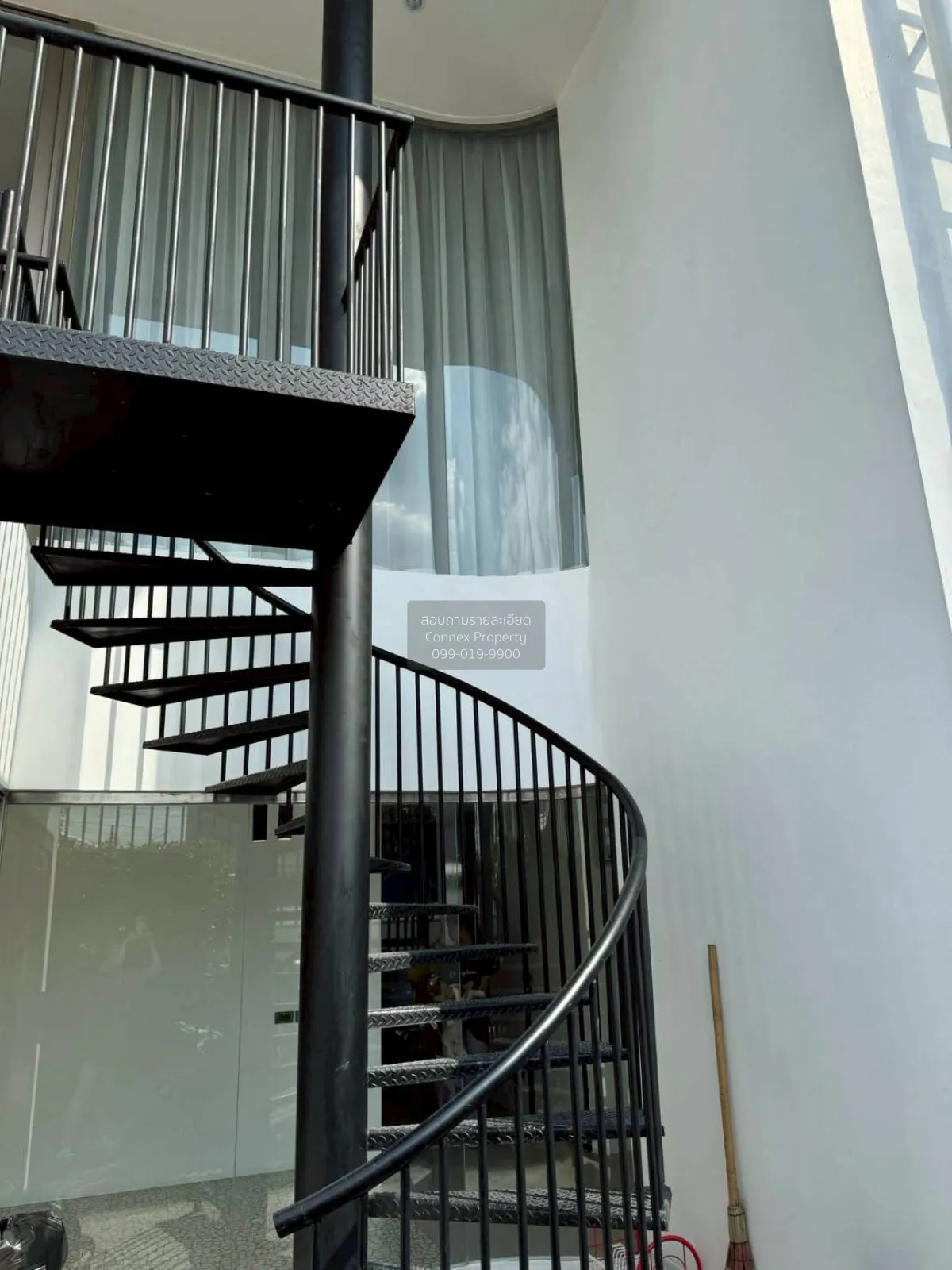 ขายโฮมออฟฟิศ  ลักซ์ 35 รัชดา - ลาดพร้าว MRT-ลาดพร้าว  แขวงจันทรเก