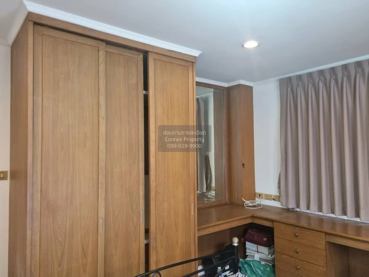 For Rent Condo , Sathorn Place , corner unit , wide frontage , ne 4