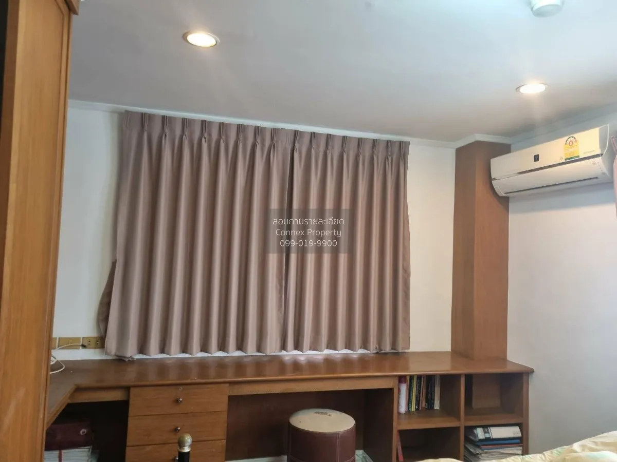 For Rent Condo , Sathorn Place , corner unit , wide frontage , ne