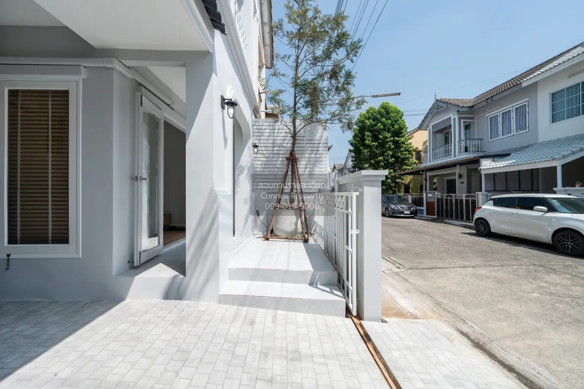 ขายทาวน์เฮ้าส์/ทาวน์โฮม  บ้านฟ้าปิยรมย์ พรีเมียร์ พาร์ค รังสิต-ลำ