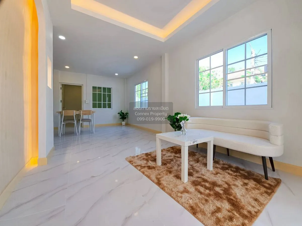 For Sale Townhouse/Townhome  , Buathong Thani Park , corner unit 