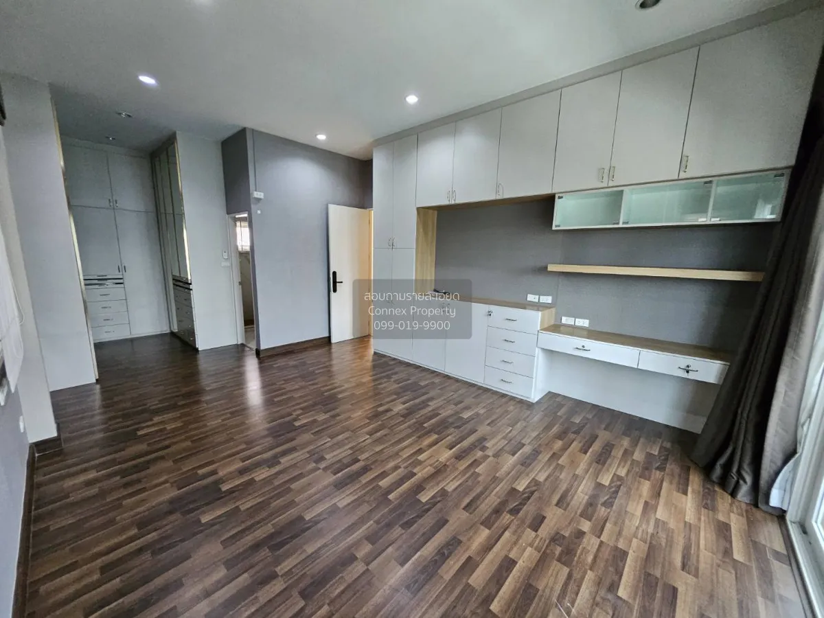 ขายบ้านเดี่ยว 2 ชั้น หลังหัวมุม เป็นส่วนตัวสูง บางบัวทอง บางบัวทอ