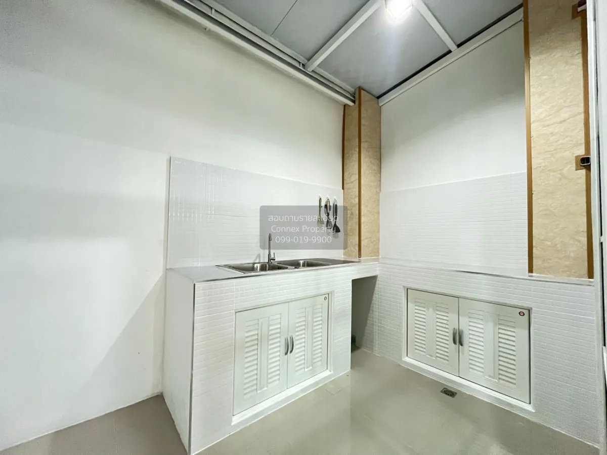 For Sale Townhouse/Townhome  , Q District Suksawat 76 , Bang Chak