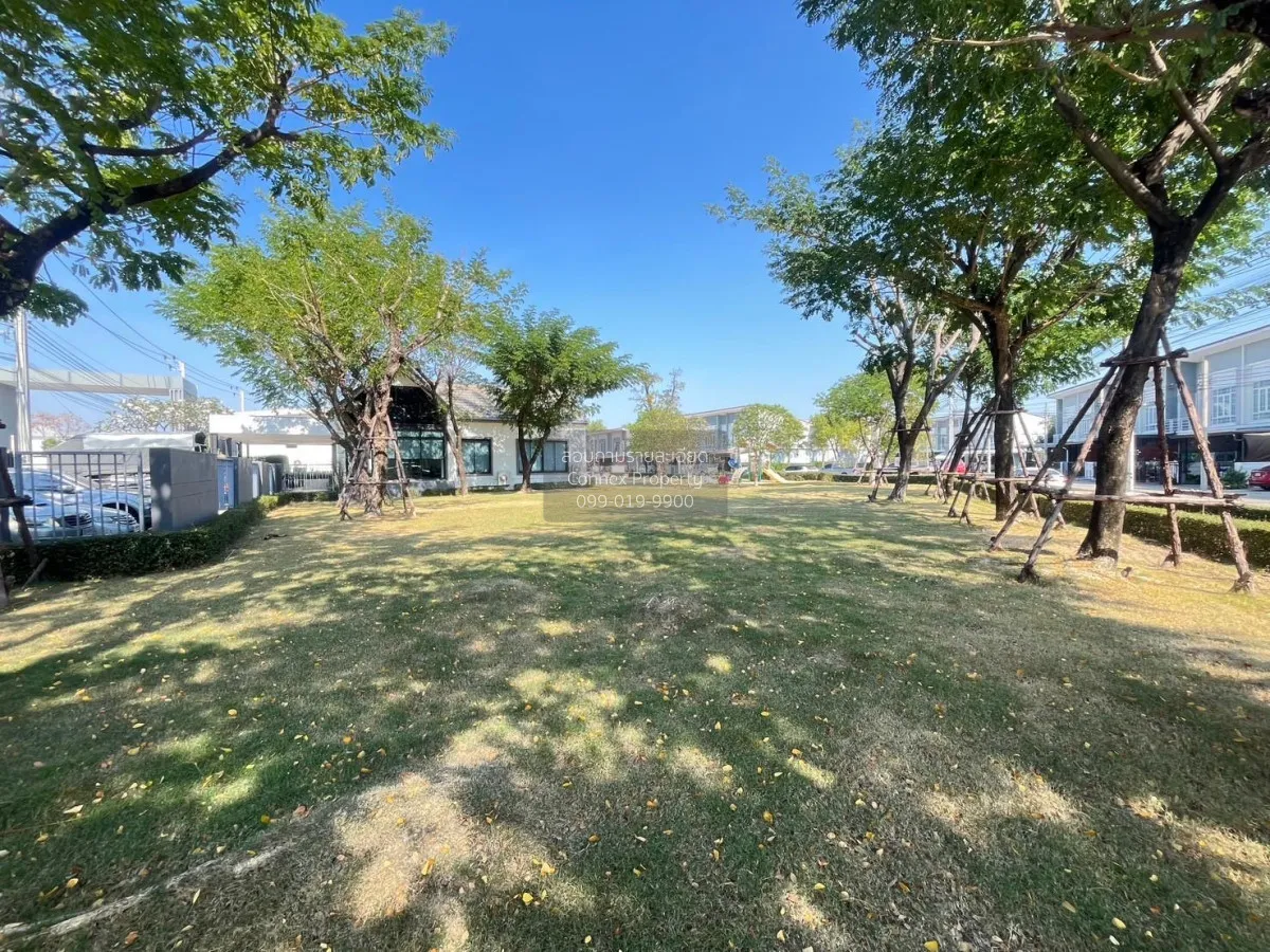 For Sale Townhouse/Townhome  , Q District Suksawat 76 , Bang Chak