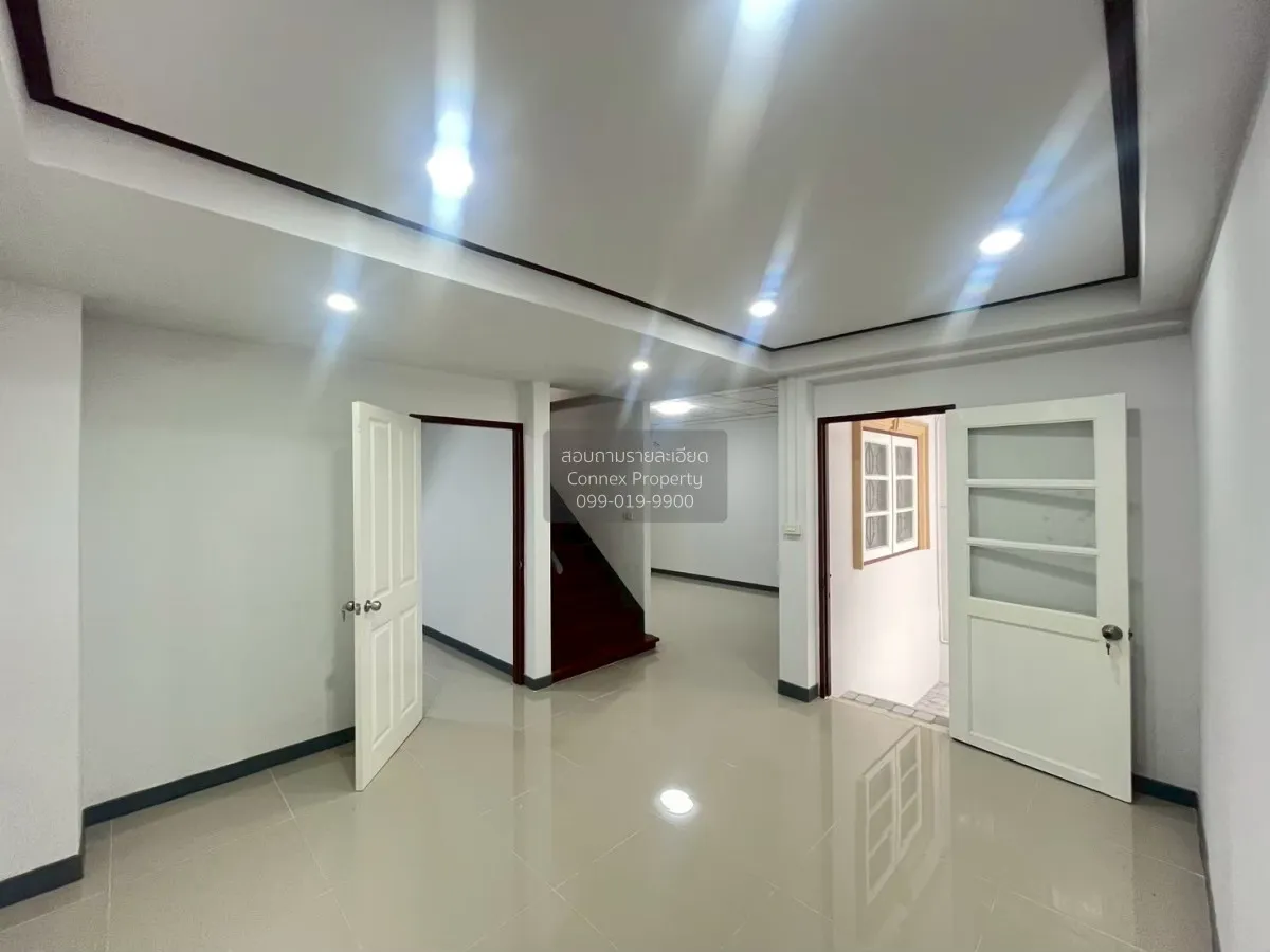 For Sale Townhouse/Townhome  , BAAN BARAMED Bang Sao Thong , Bang