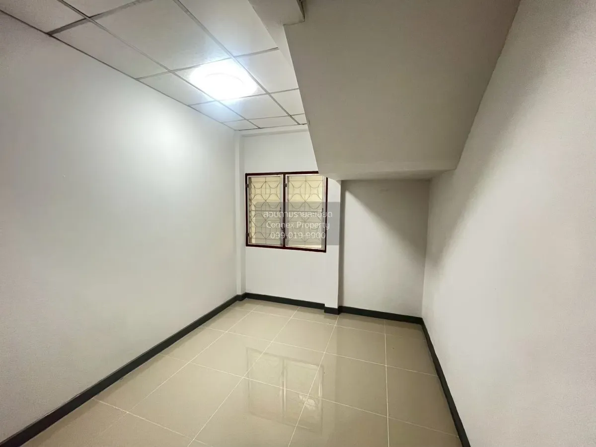 For Sale Townhouse/Townhome  , BAAN BARAMED Bang Sao Thong , Bang