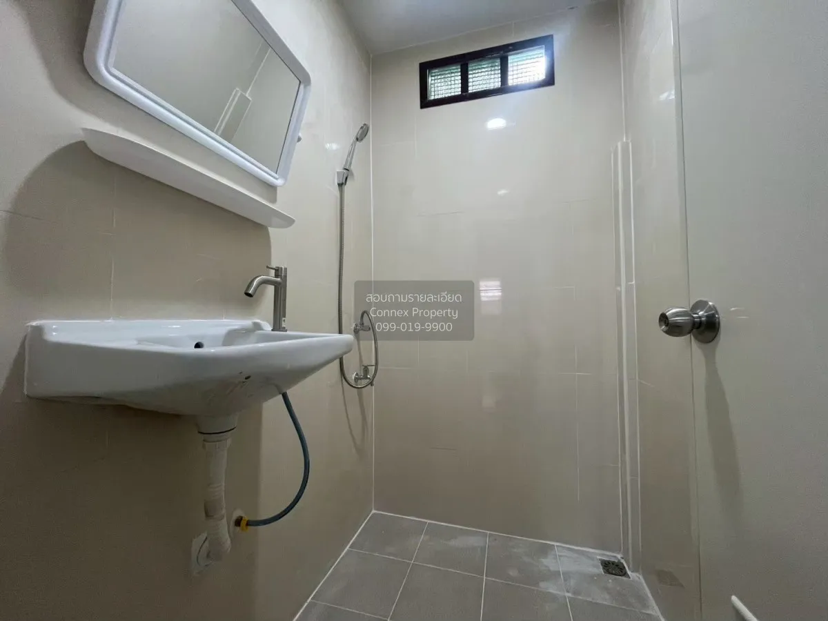 For Sale Townhouse/Townhome  , BAAN BARAMED Bang Sao Thong , Bang