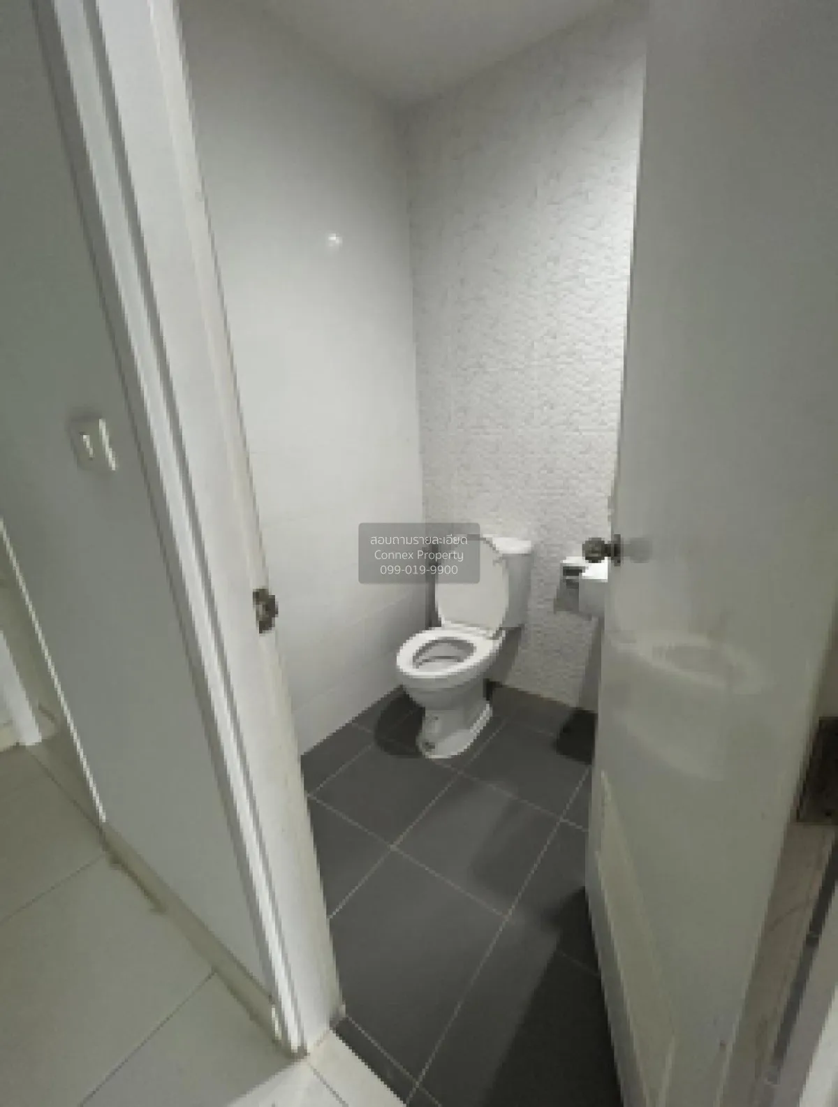 For Sale Townhouse/Townhome  , The Miracle Phetkasem 63 Project 3 4