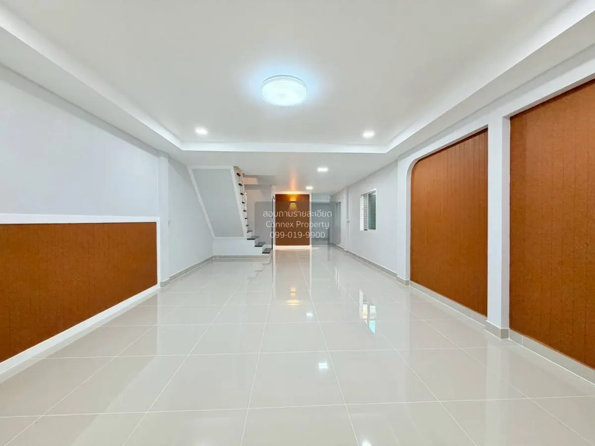 For Sale Townhouse/Townhome  , Baan Prapin 3 , newly renovated , 