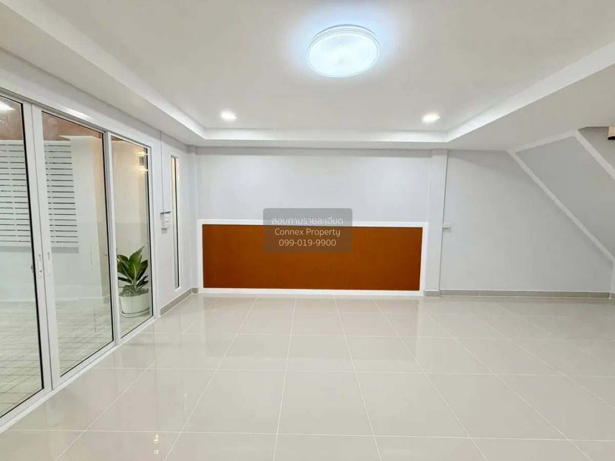 For Sale Townhouse/Townhome  , Baan Prapin 3 , newly renovated , 