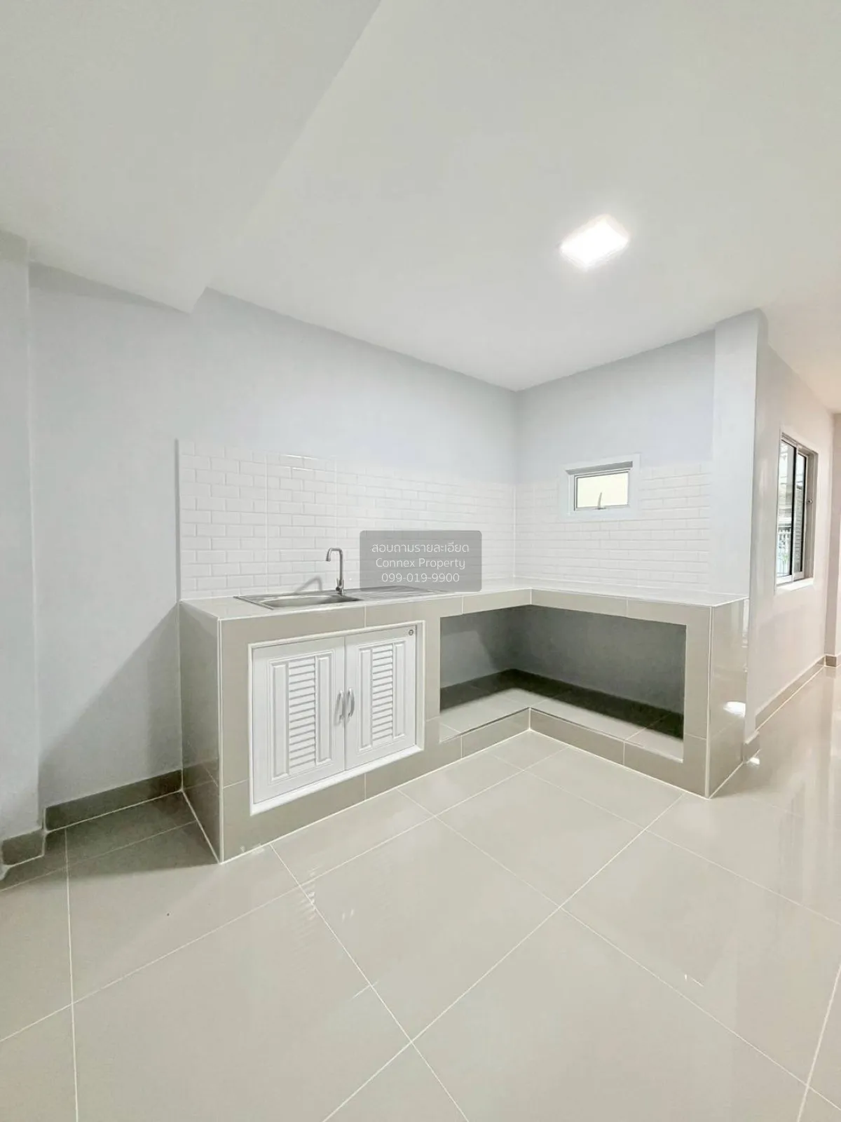 For Sale Townhouse/Townhome  , Baan Prapin 3 , newly renovated , 