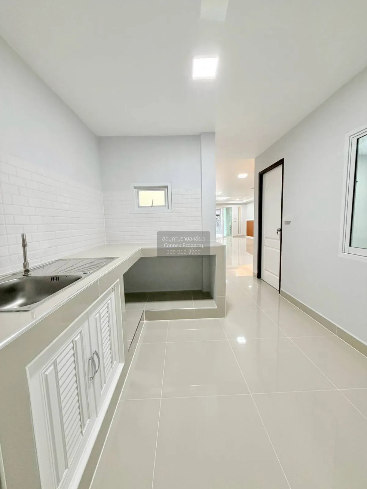 For Sale Townhouse/Townhome  , Baan Prapin 3 , newly renovated , 