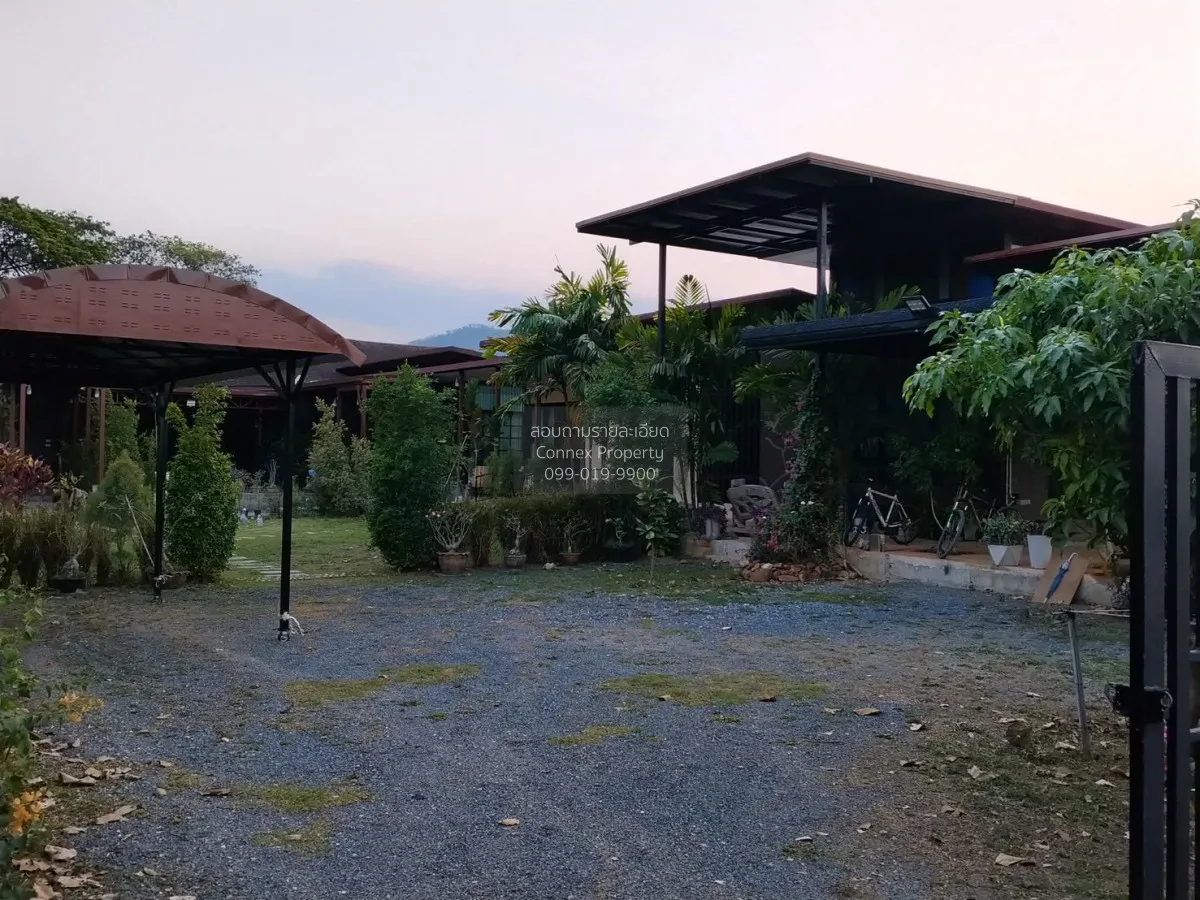 For Sale Single-story detached house with a large garden area , n