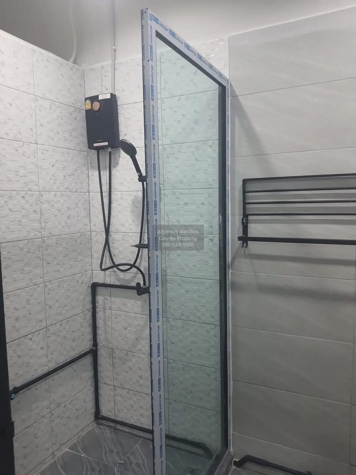 For Rent Townhome Chokchai 4 Soi 84 Yaek 2 , Lat Phrao , Lat Phra