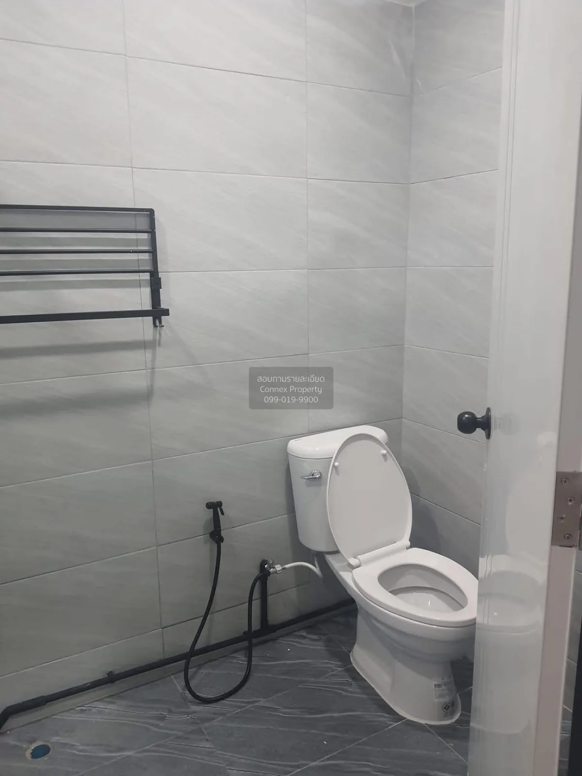 For Rent Townhome Chokchai 4 Soi 84 Yaek 2 , Lat Phrao , Lat Phra