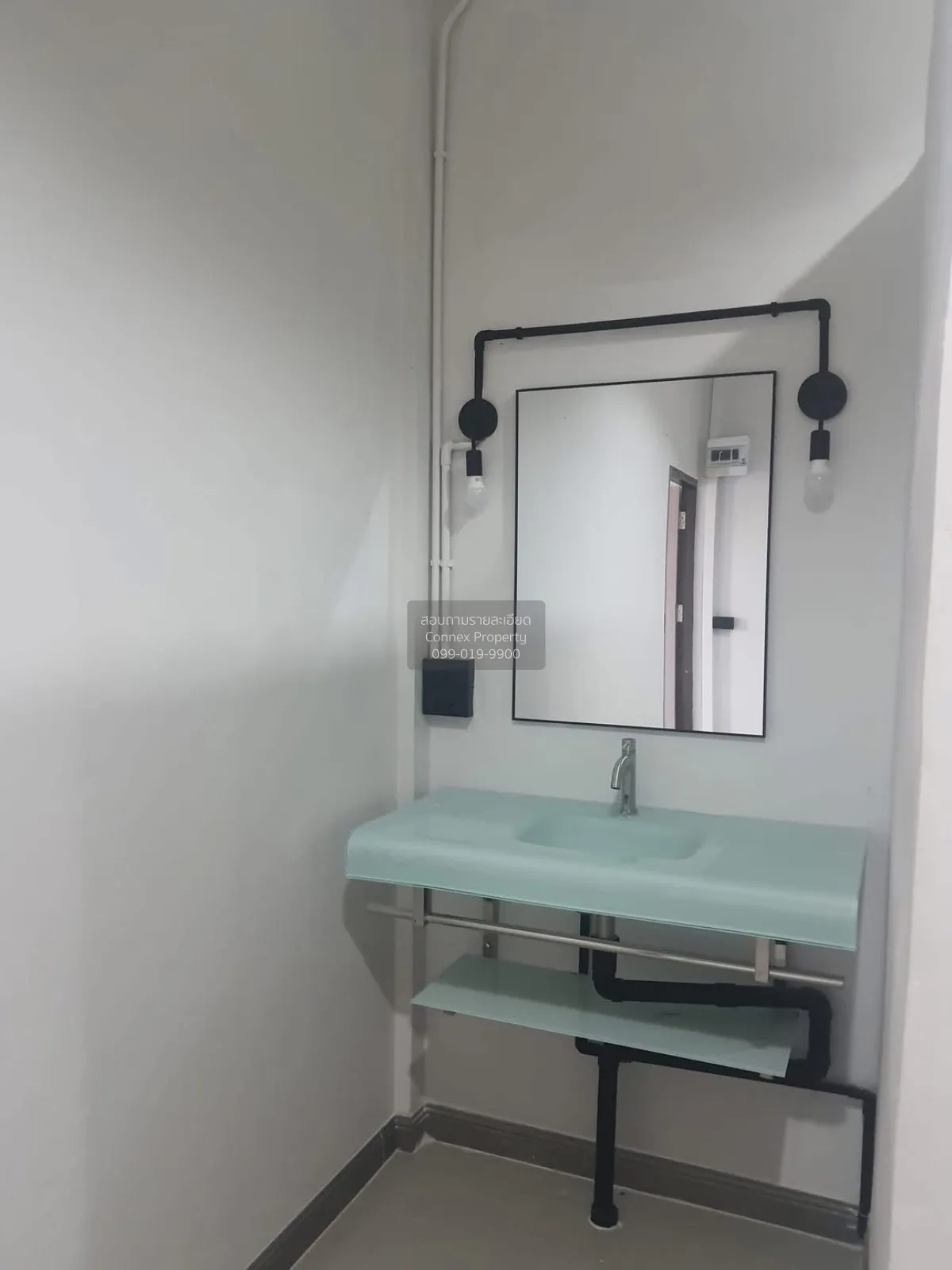 For Rent Townhome Chokchai 4 Soi 84 Yaek 2 , Lat Phrao , Lat Phra