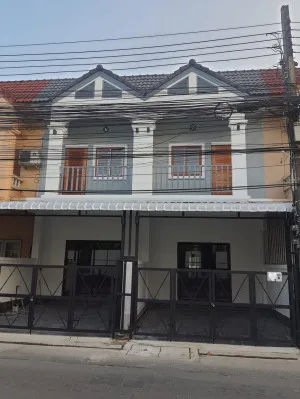 For Rent Townhome Chokchai 4 Soi 84 Yaek 2 , Lat Phrao , Lat Phrao , Bangkok , CX-148737