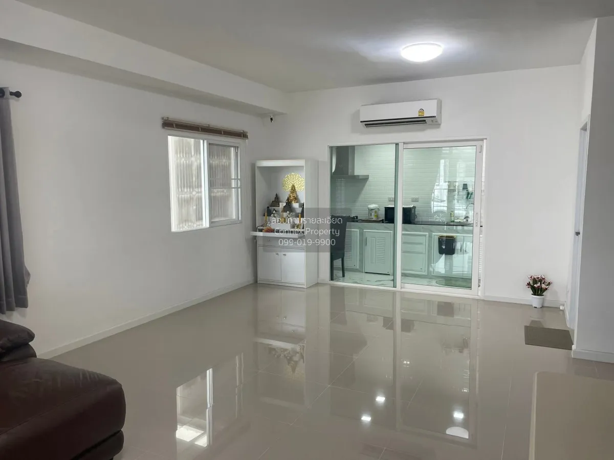 For Sale Townhouse/Townhome  , Q District Suksawat 76 , corner un