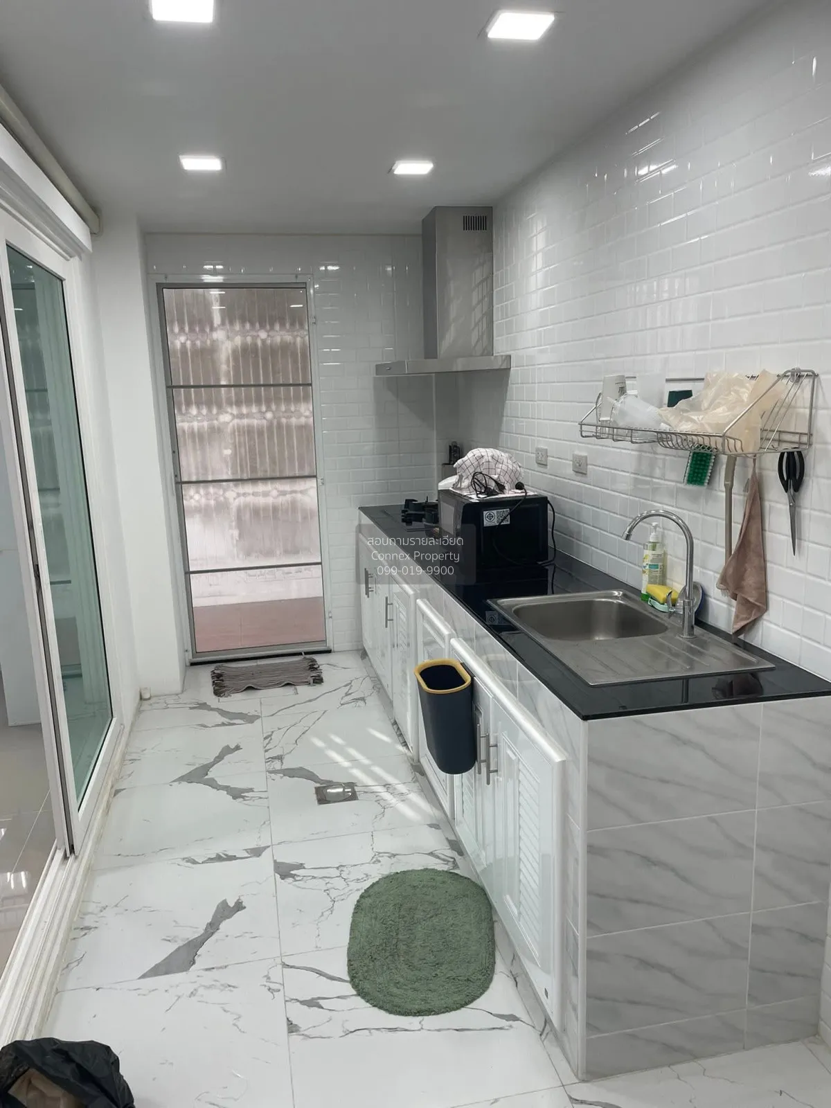 For Sale Townhouse/Townhome  , Q District Suksawat 76 , corner un