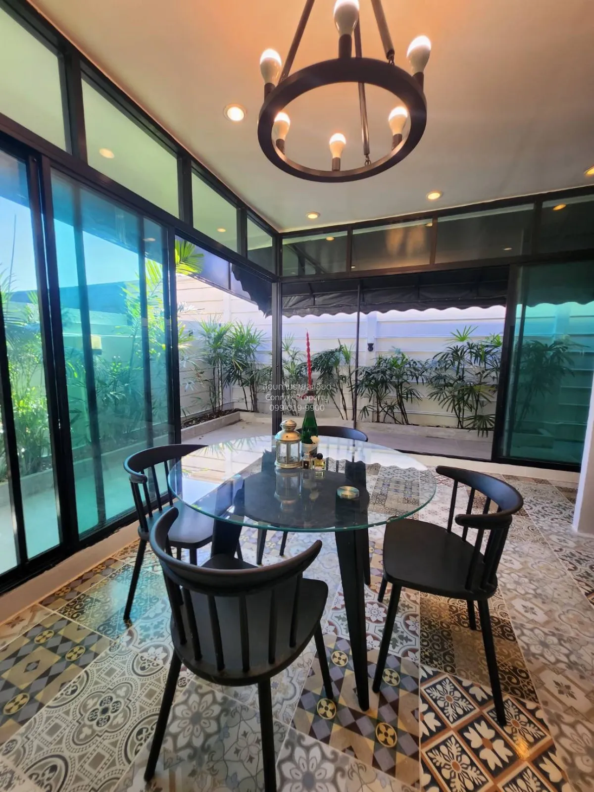 เช่าทาวน์เฮ้าส์/ทาวน์โฮม  อารียา แมนดารีนา สุขุมวิท 77 ชั้นสูง ห้ 3