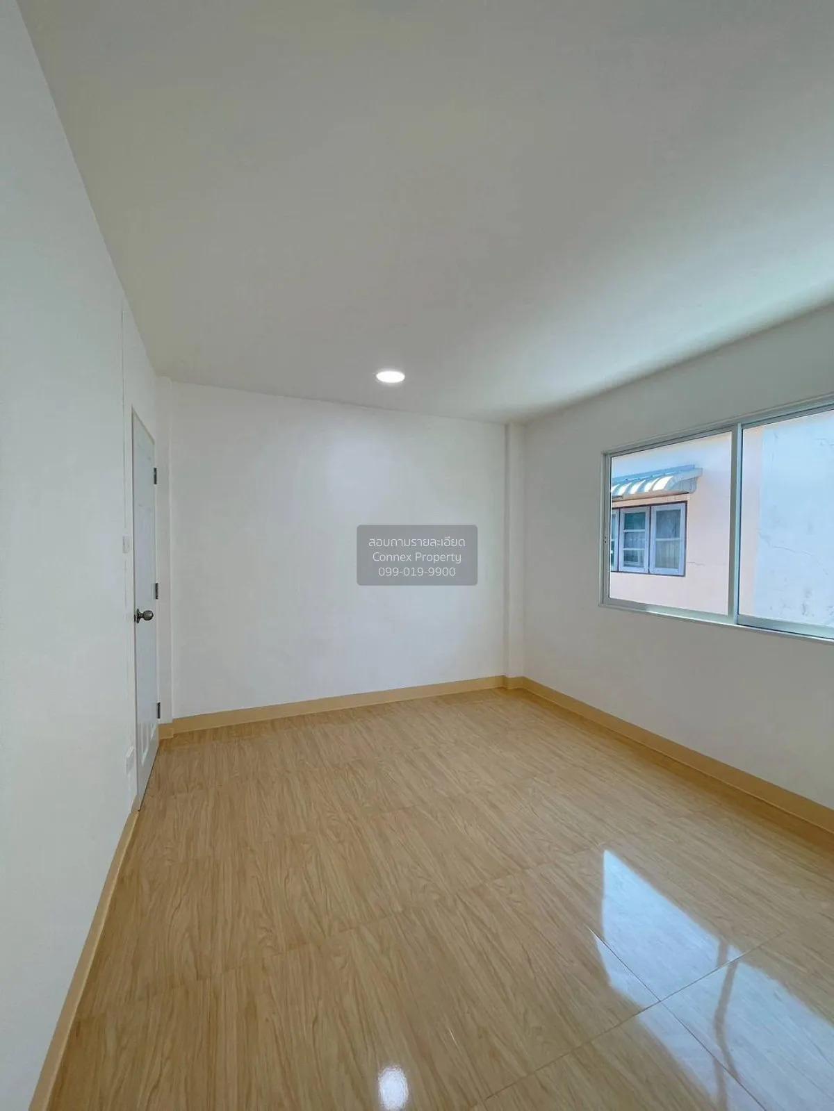 For Sale Townhouse/Townhome  , Baan Rompo Bangbuathong , newly re