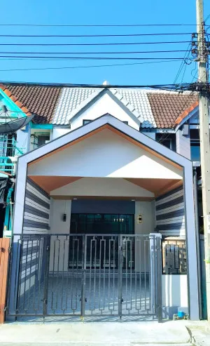 ขายทาวน์เฮ้าส์/ทาวน์โฮม  บ้านพูนสินธานี 3 รีโนเวทใหม่ คลองสองต้นนุ่น เขต ลาดกระบัง กรุงเทพ CX-148766