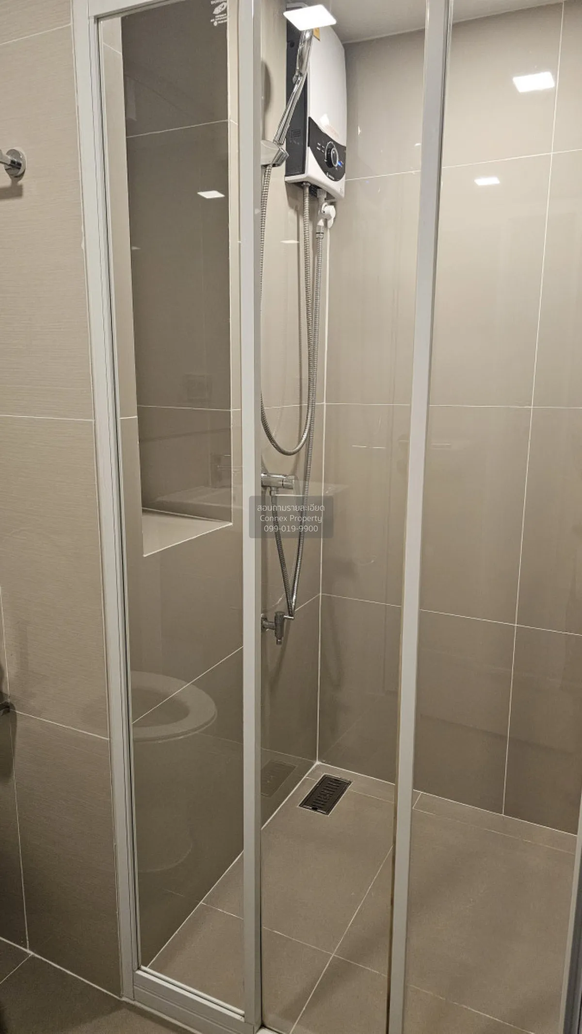 เช่าคอนโด   โมดิซ สุขุมวิท 50 ห้องมุม BTS-อ่อนนุช พระโขนง เขต คลอ