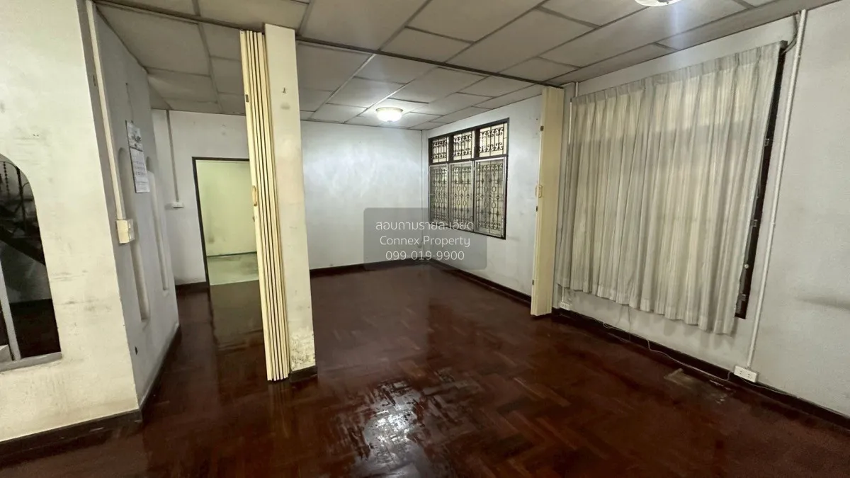 ขายบ้าน เดี่ยว 2 ชั้นตามสภาพ โชคชัย 4  แยก 46 ลาดพร้าว เขต ลาดพร้