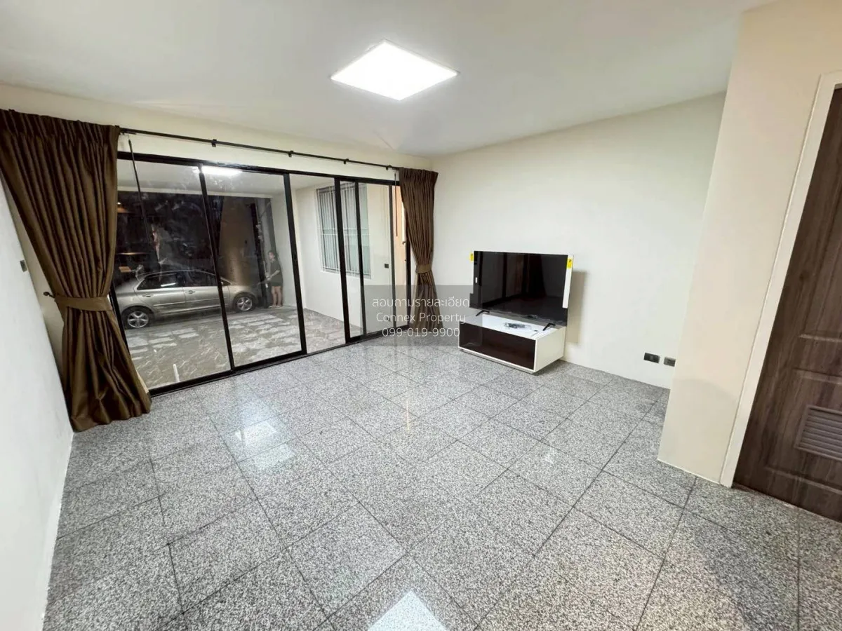 ขายโฮมออฟฟิต รีโนเวทใหม่ ทาวน์อินทาวน์ พลับพลา เขต วังทองหลาง กรุ 3