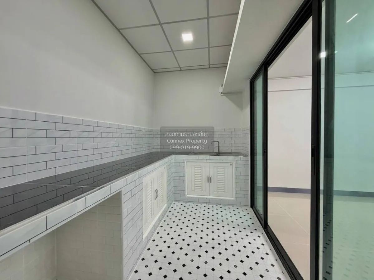 ขายทาวน์เฮ้าส์/ทาวน์โฮม  หมู่บ้านสวัสดิการกทม แจ้งวัฒนะ 34 MRT-เม