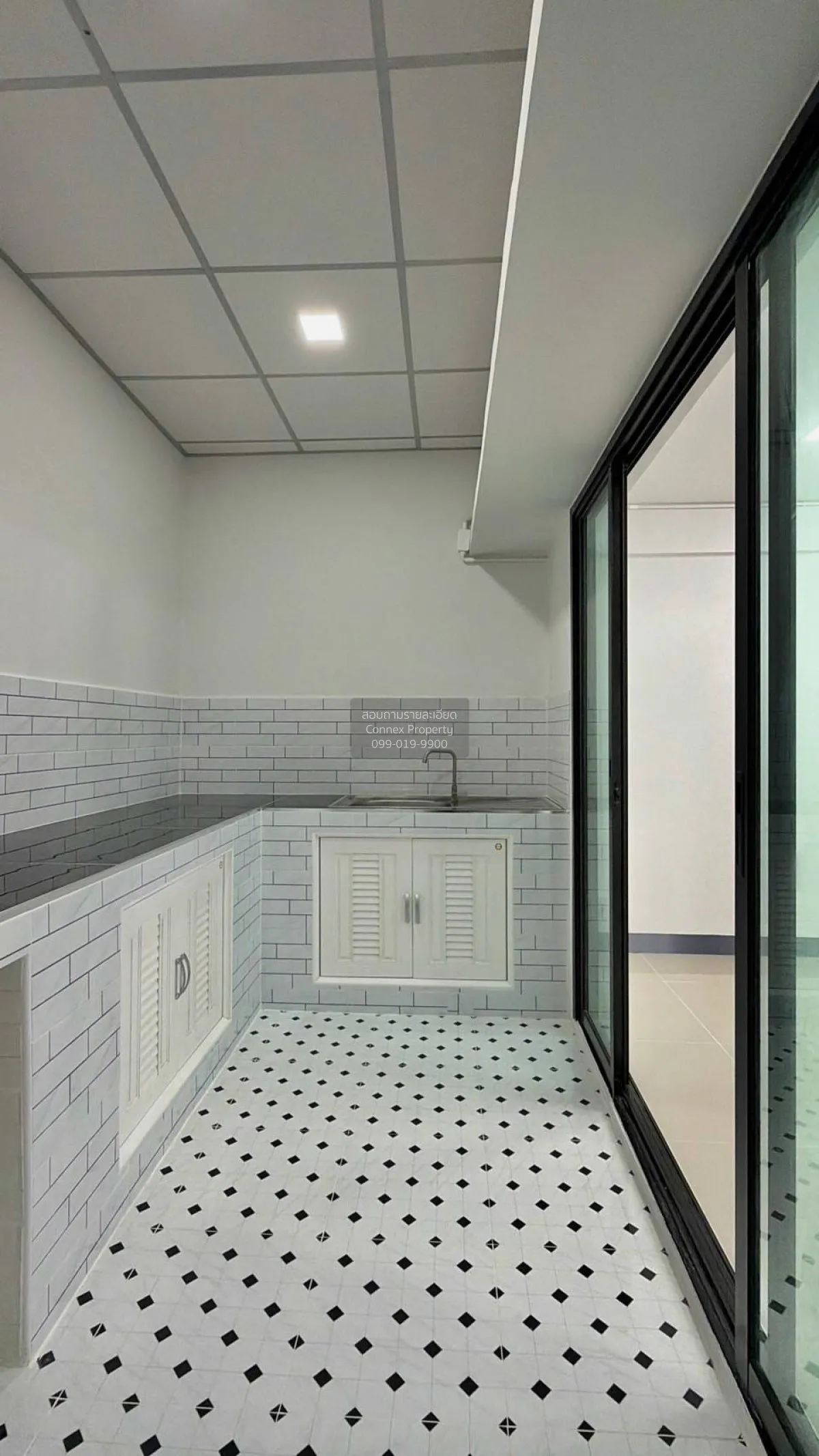 ขายทาวน์เฮ้าส์/ทาวน์โฮม  หมู่บ้านสวัสดิการกทม แจ้งวัฒนะ 34 MRT-เม