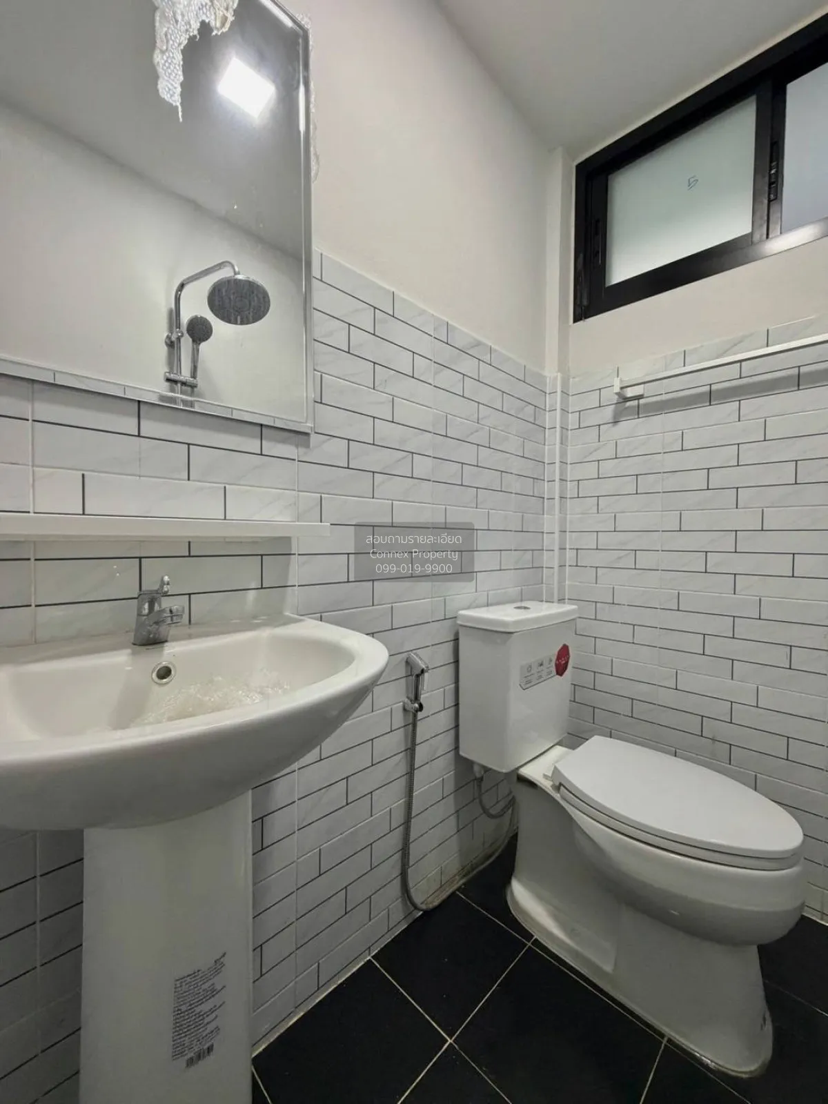 ขายทาวน์เฮ้าส์/ทาวน์โฮม  หมู่บ้านสวัสดิการกทม แจ้งวัฒนะ 34 MRT-เม