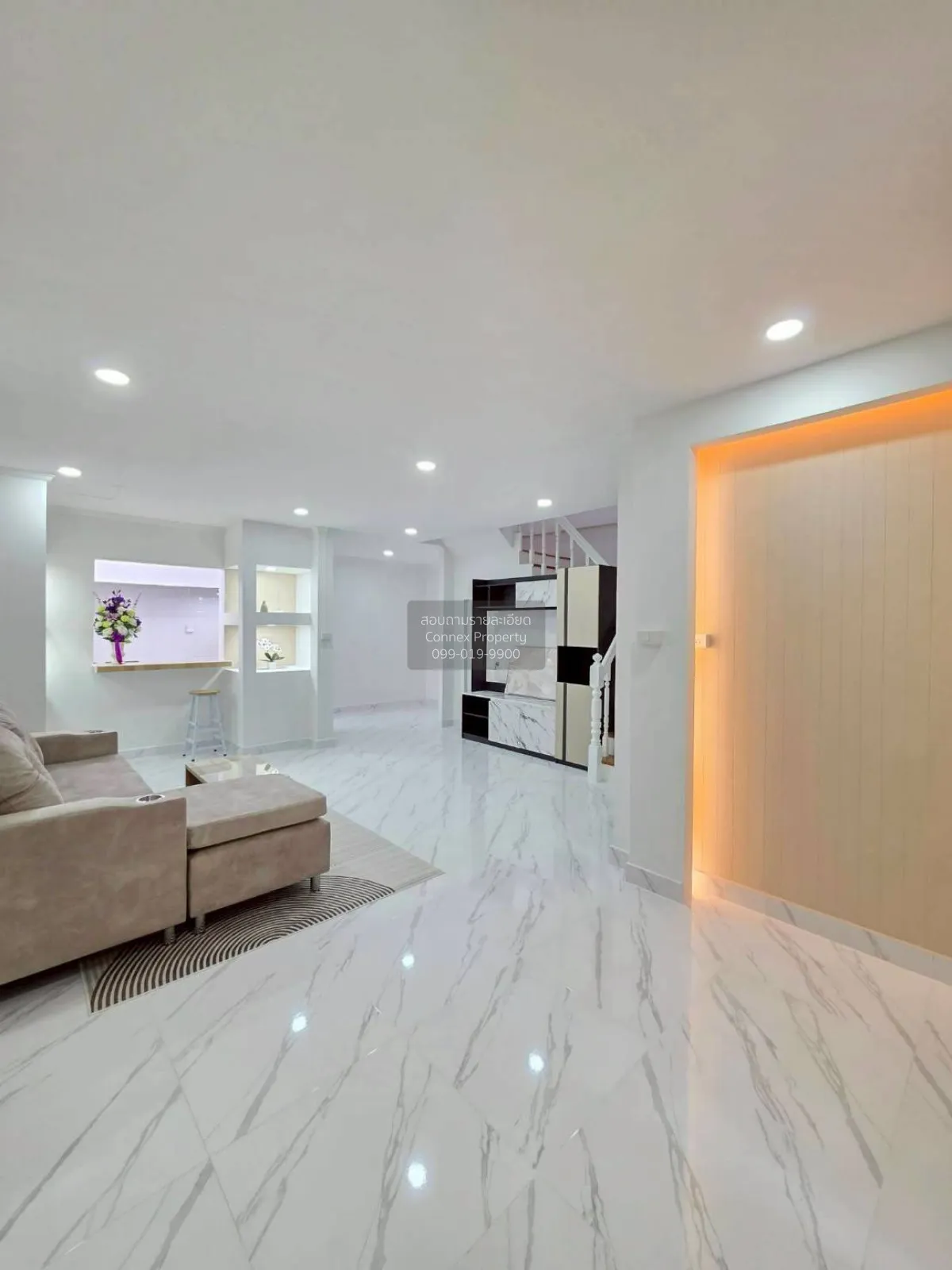 ขายทาวน์เฮ้าส์/ทาวน์โฮม  บ้านฟ้ารังสิต คลอง 4 รีโนเวทใหม่ บึงยี่โ