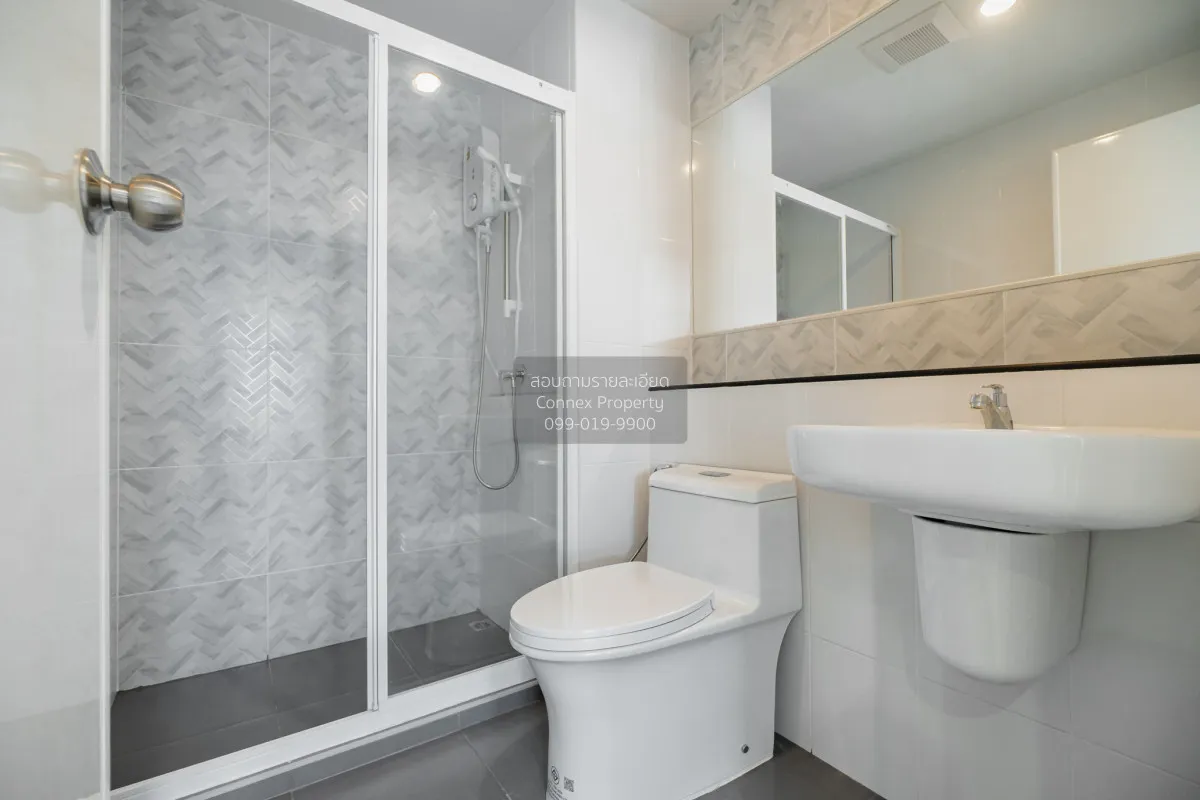 For Rent Condo , Regent Home Bangna (New Project) , high floor , 