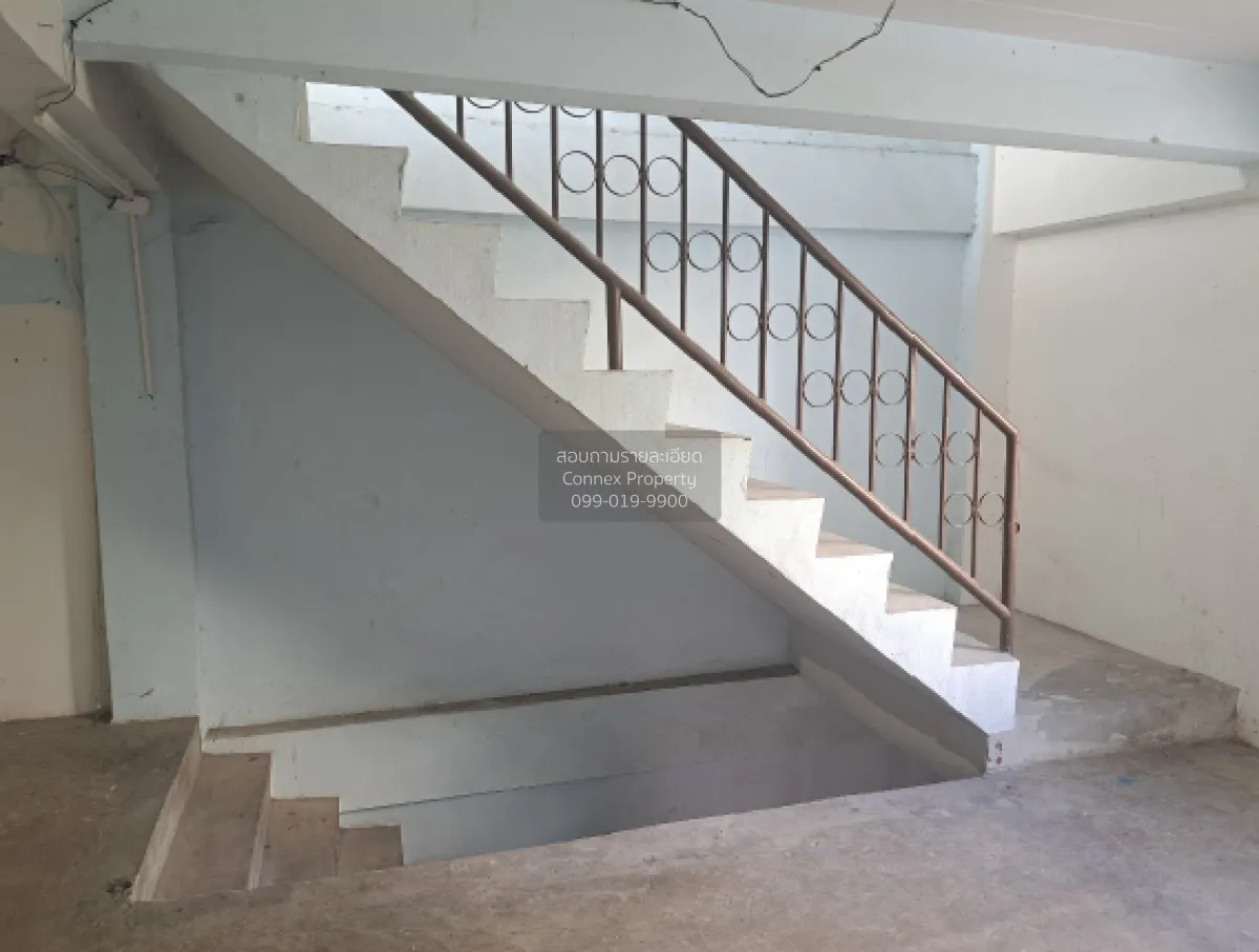 ขายอาคารพาณิชย์  มั่งมี วิลเลจ 2 แสมดำ เขต บางขุนเทียน กรุงเทพ CX