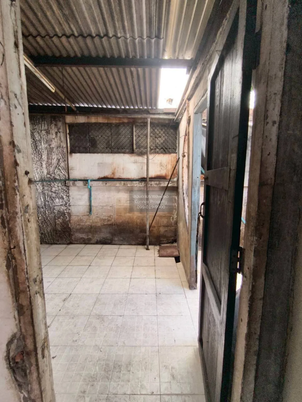 ขาย ทาวน์ เฮ้าส์ ลาดพร้าว 41 แยก 6  แขวงจันทรเกษม เขต จตุจักร กรุ