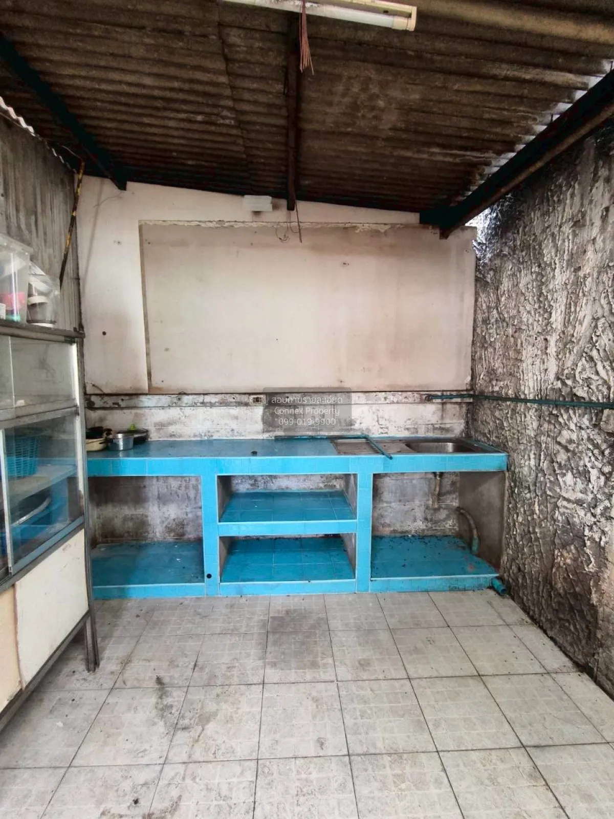 ขาย ทาวน์ เฮ้าส์ ลาดพร้าว 41 แยก 6  แขวงจันทรเกษม เขต จตุจักร กรุ