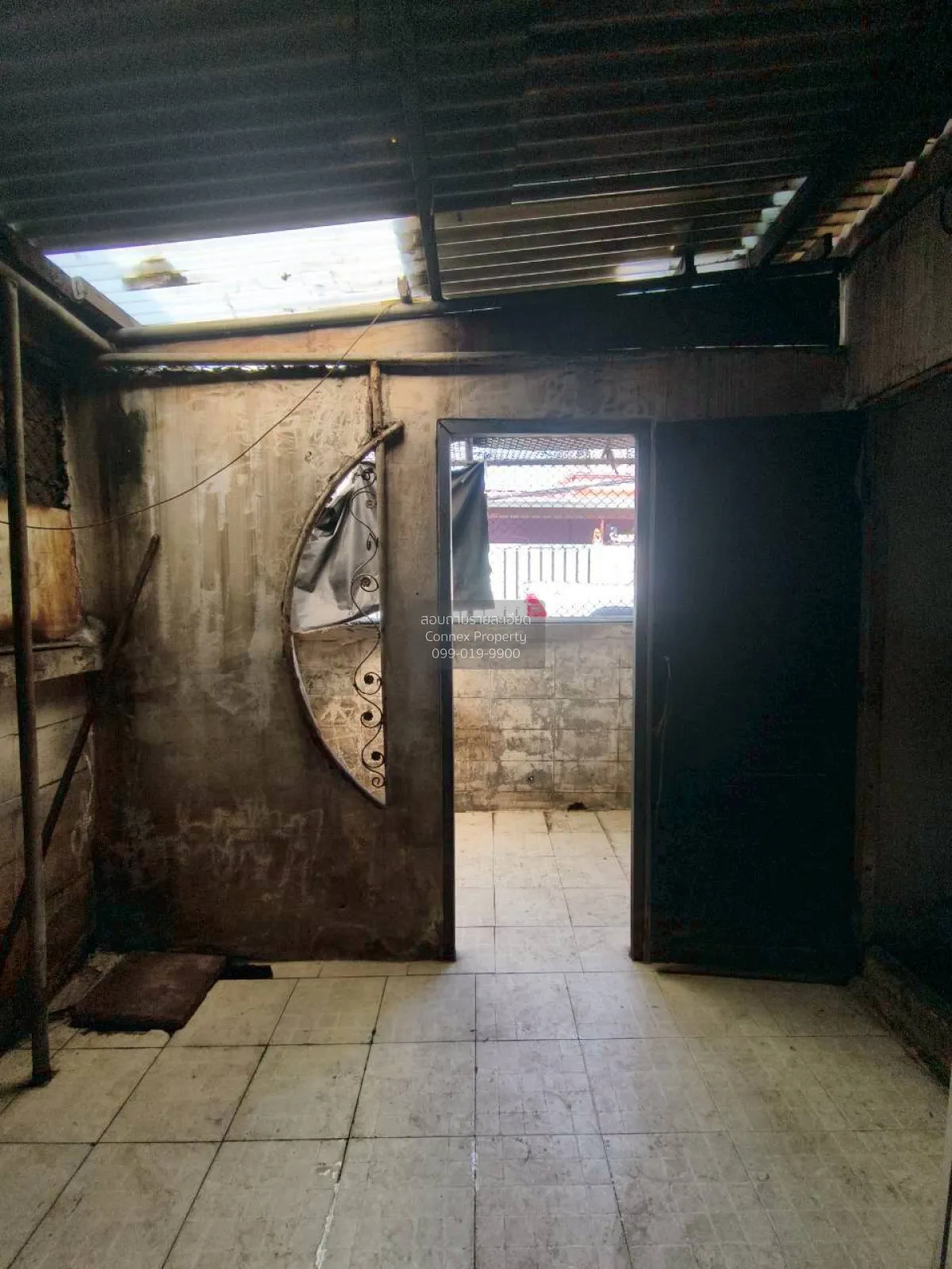 ขาย ทาวน์ เฮ้าส์ ลาดพร้าว 41 แยก 6  แขวงจันทรเกษม เขต จตุจักร กรุ