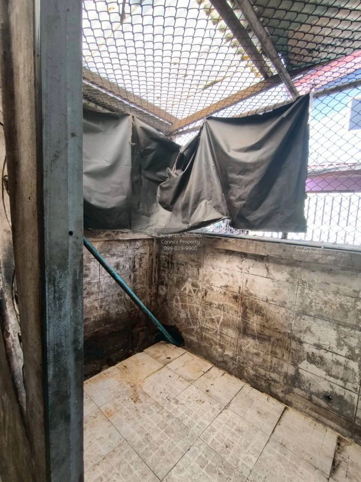 ขาย ทาวน์ เฮ้าส์ ลาดพร้าว 41 แยก 6  แขวงจันทรเกษม เขต จตุจักร กรุ