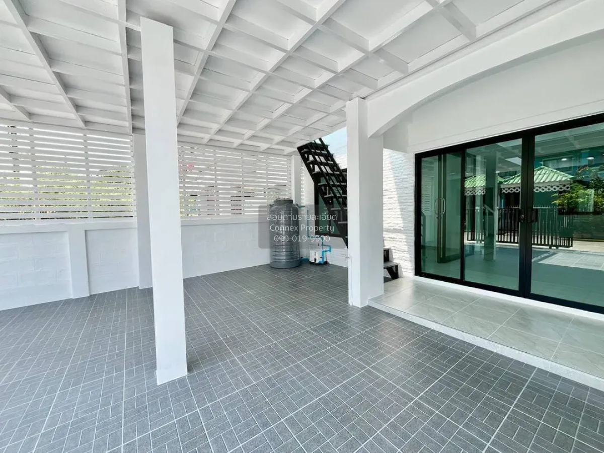 For Sale Townhouse/Townhome  , BAAN HONG PRAYOON 3 , wide frontag