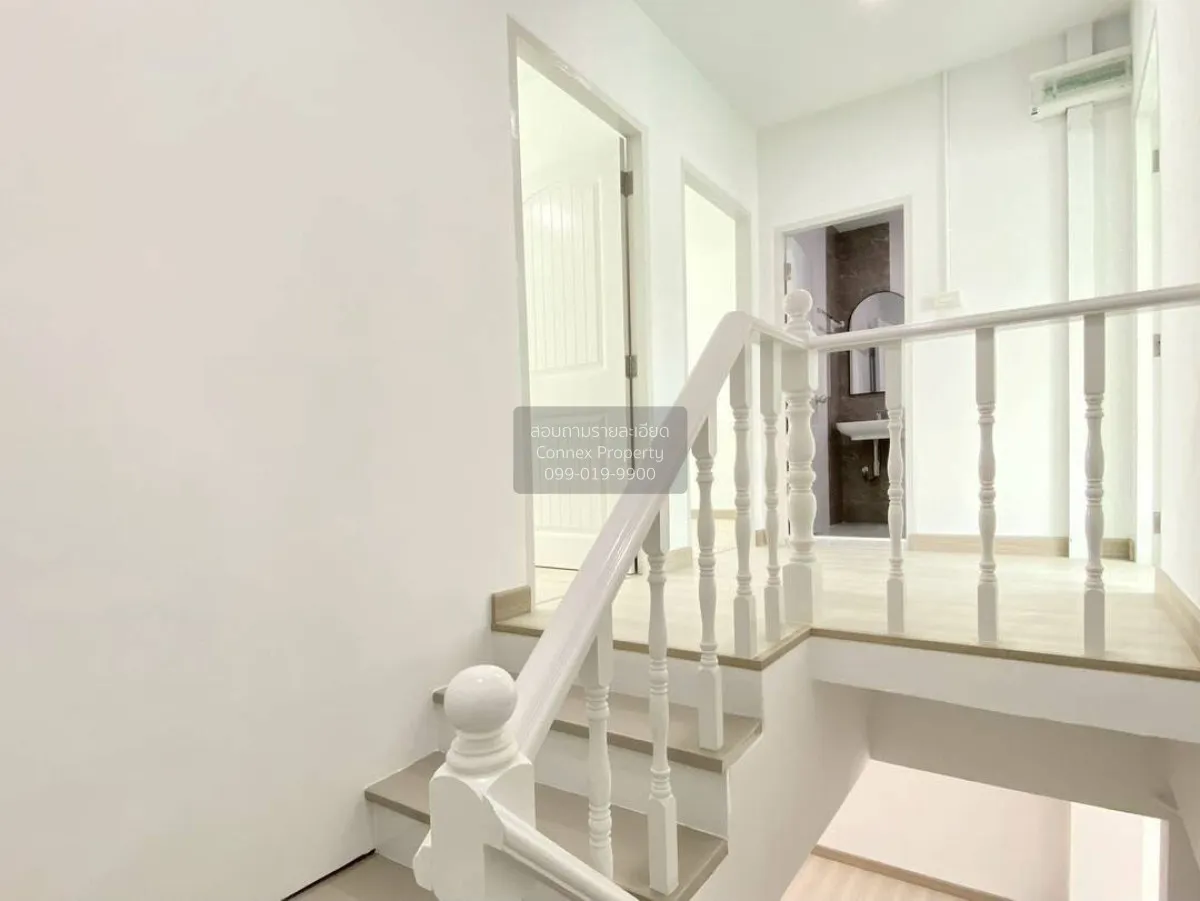 For Sale Townhouse/Townhome  , BAAN HONG PRAYOON 3 , wide frontag
