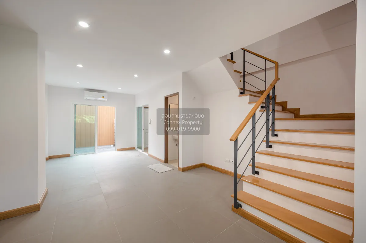 For Sale Two-story townhome, Nak Niwas 48. , Lat Phrao , Lat Phra