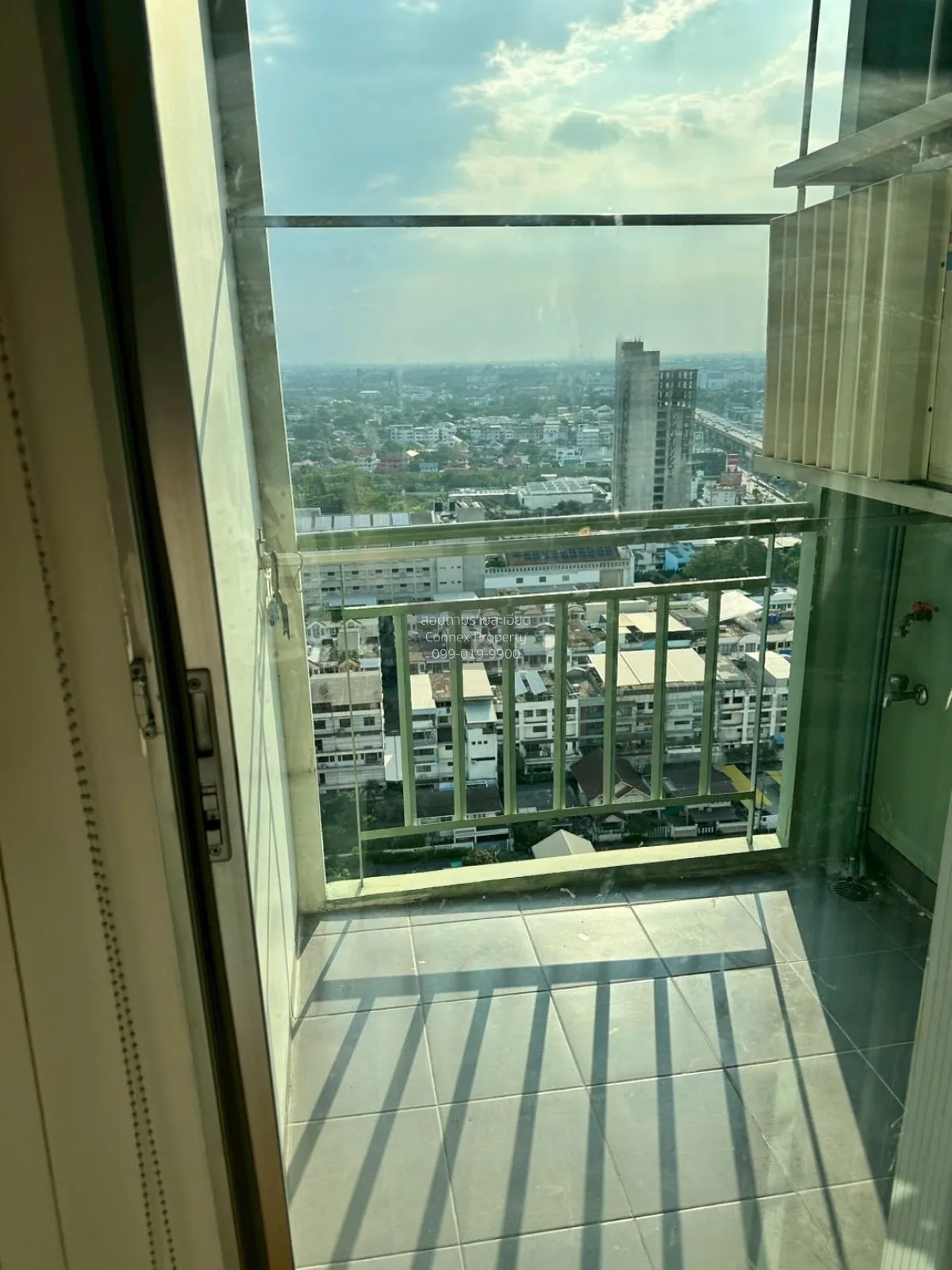 เช่าคอนโด  ลุมพินี เพลส บรมราชชนนี - ปิ่นเกล้า ตลิ่งชัน เขต ตลิ่ง